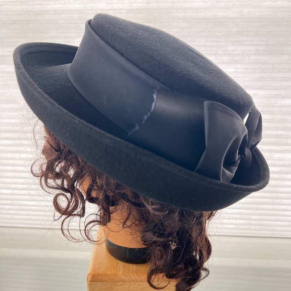 ?Like New Vintage 90s Bollman Hat Co. Black Doeskin 100% Wool Felt Hat with Bow main image 6